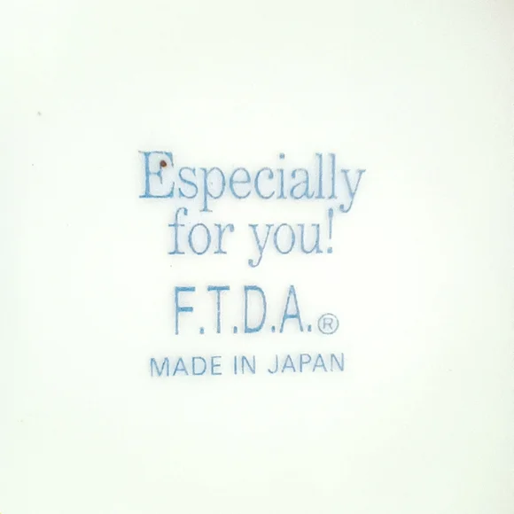 Vintage FTDA 1980s Especially For You! Pastel Floral Pitcher Vase Made In Japan - Picture 6 of 6